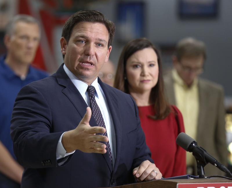 desantis-suit.jpeg