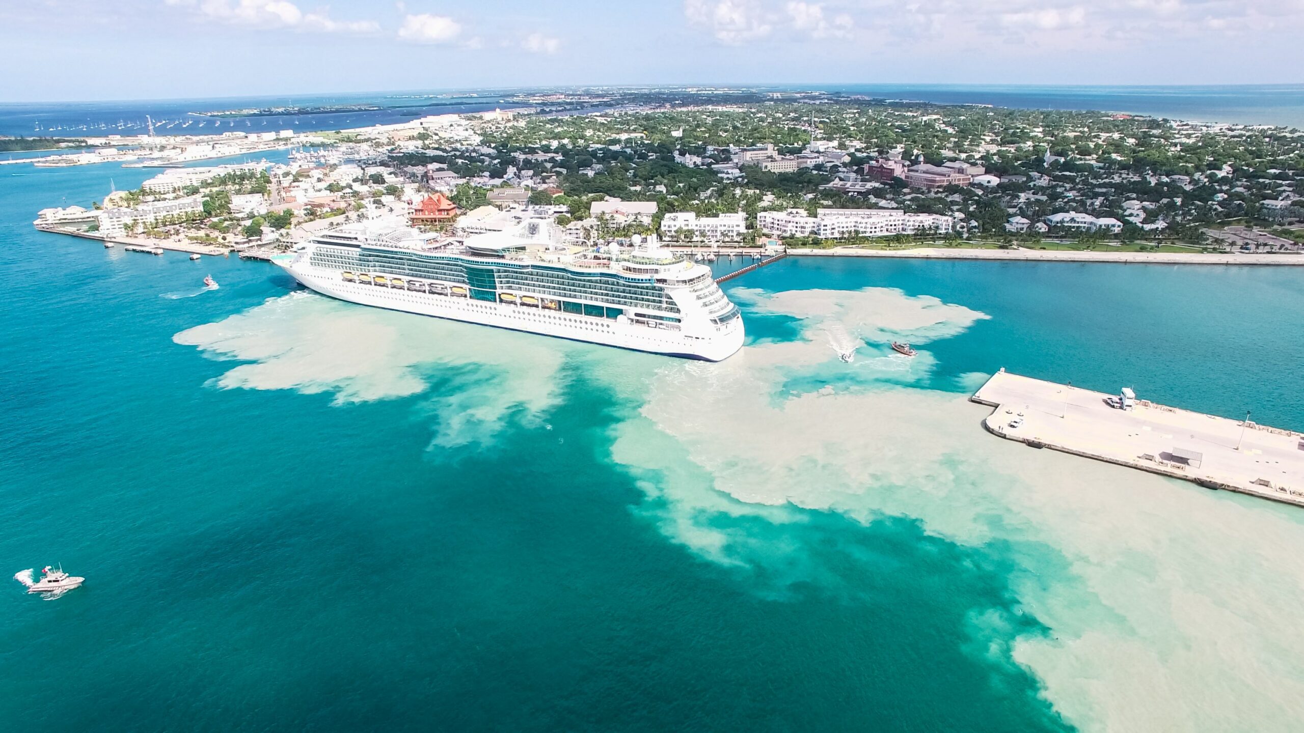 Key West Cruise Port Schedule 2022 As Huge Cruise Ships Return, Key West Locals Decry Environmental Damage,  State Preemption