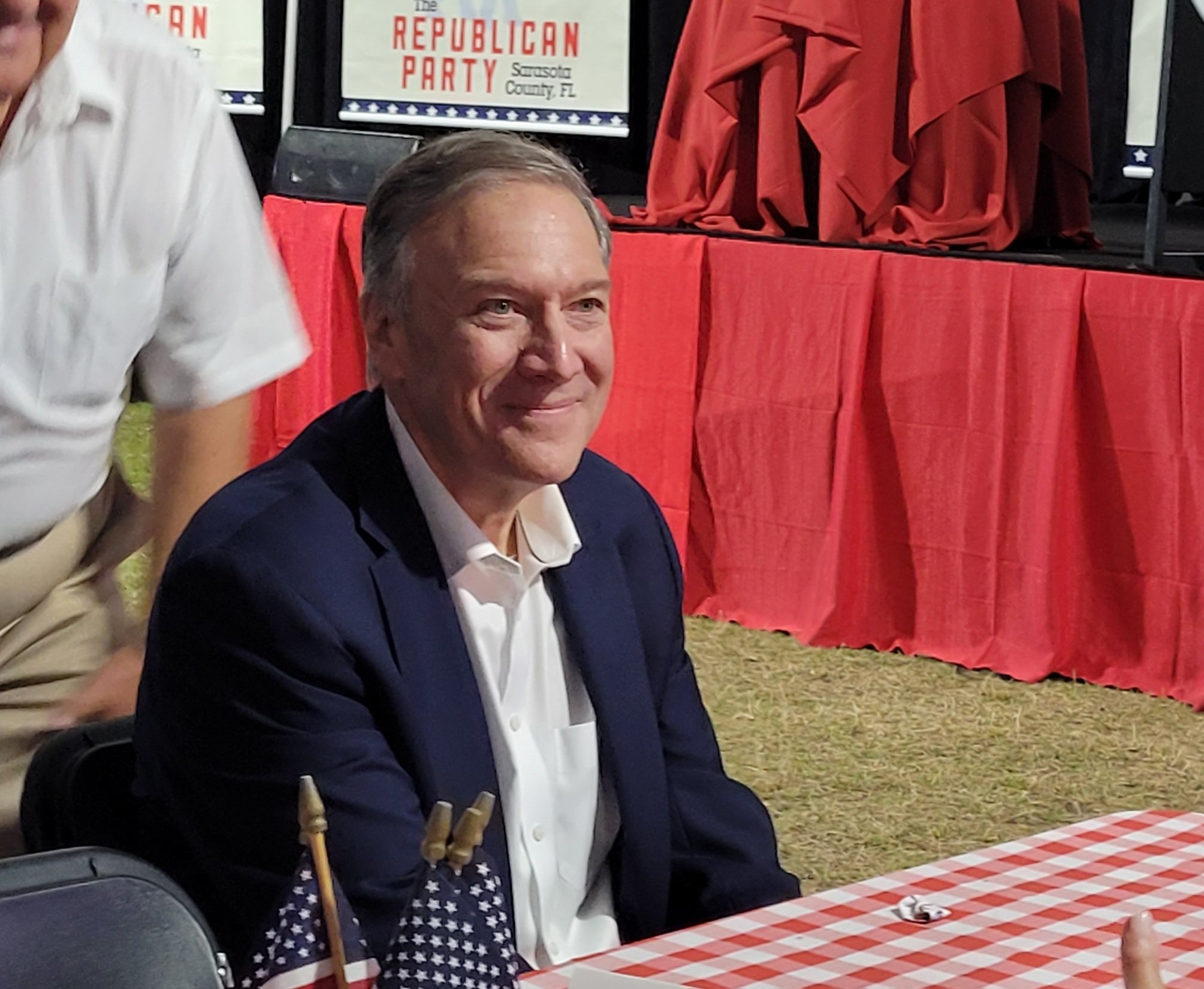 Mike Pompeo Tells Sarasota Republicans He Wants Back In The Center Of International Challenges