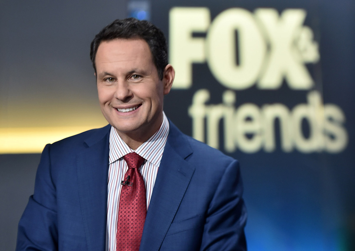 Brian Kilmeade catches up with football greats at the NFL Honors.