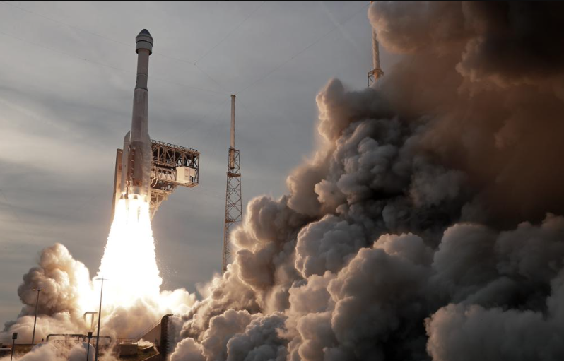 Boeing Starliner launches on ULA Atlas V.