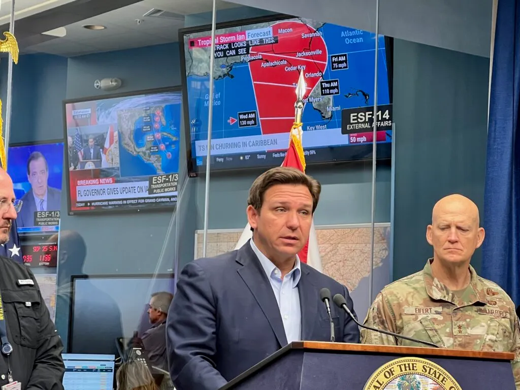 desantis, ron - hurricane briefing1