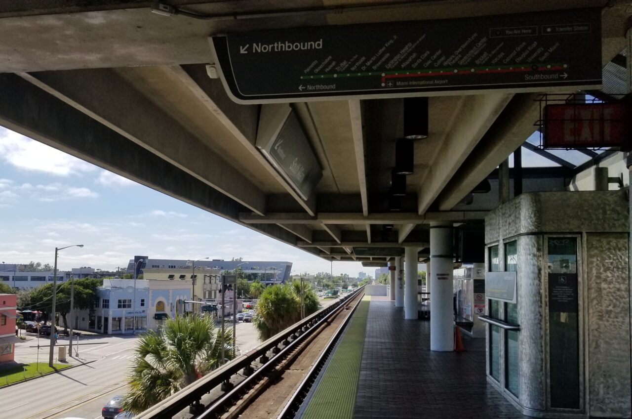 Metrorail Northbound Photo credit: Jesse Scheckner