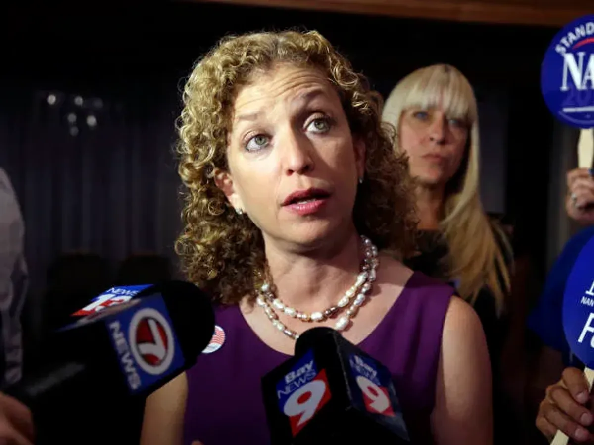 Debbie Wasserman Schultz Co Leads Bipartisan Push For National Strategy Combatting Antisemitism