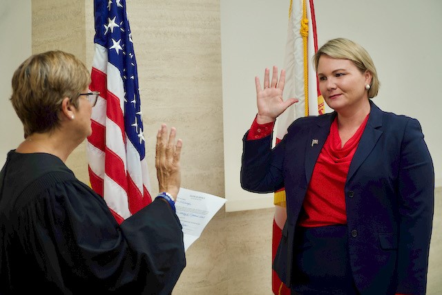 Susan-Lopez_Swearing_in_Ceremony_2