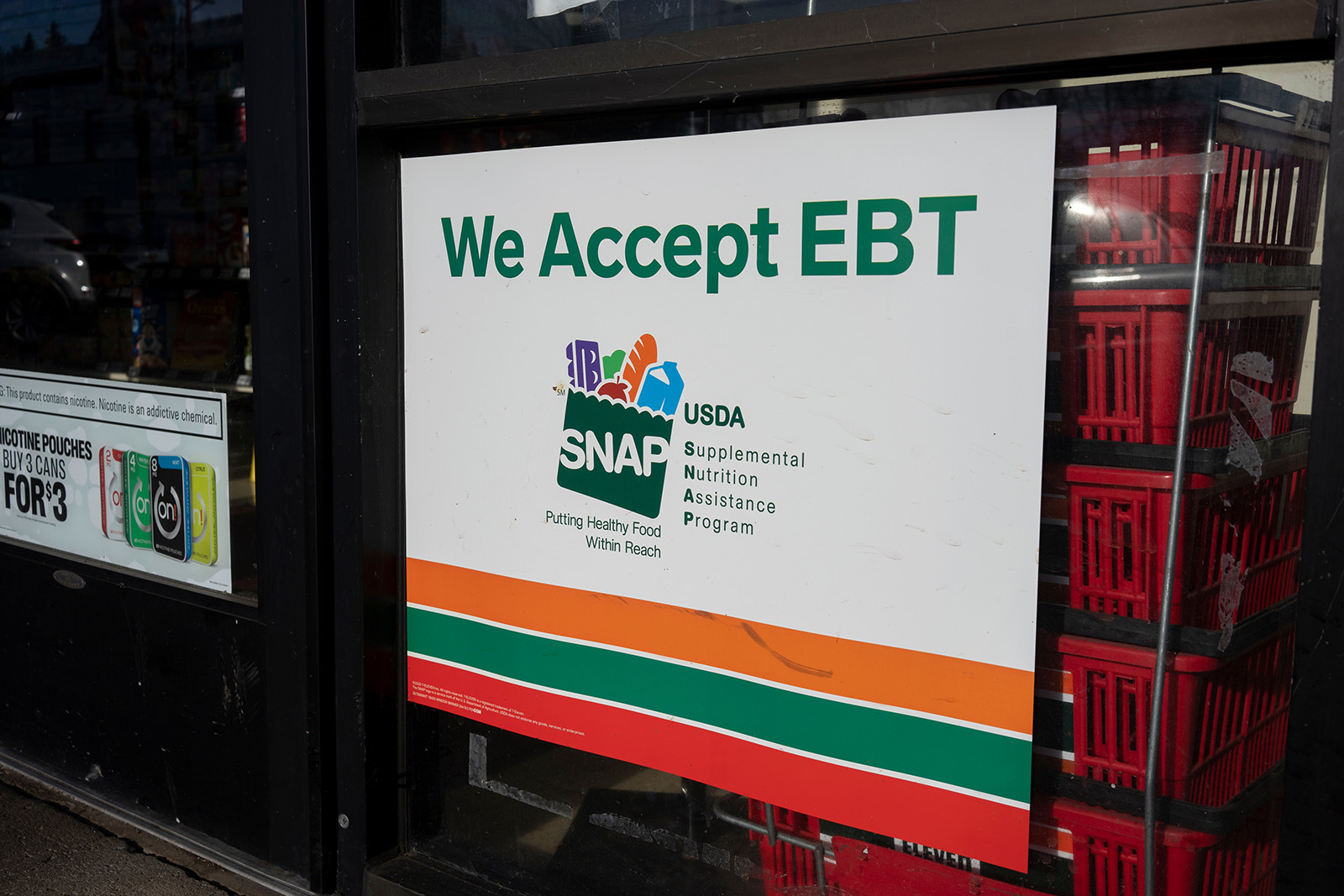 SNAP Benefits: Can You Use EBT Card/Food Stamps To Purchase Hot Food?