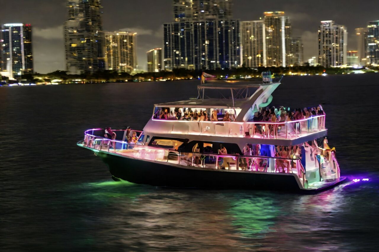 Party Boat Miami CANVA