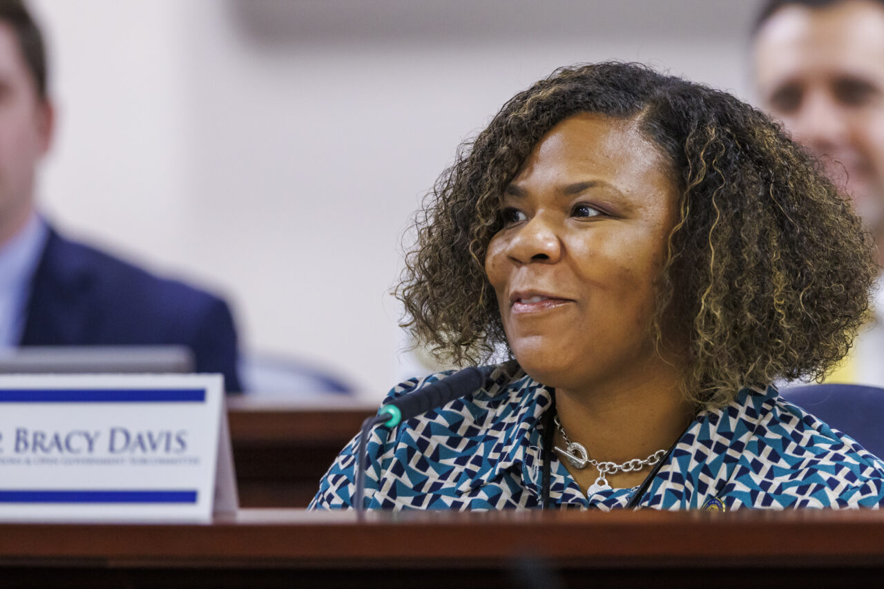 FLAPOL010523CH059