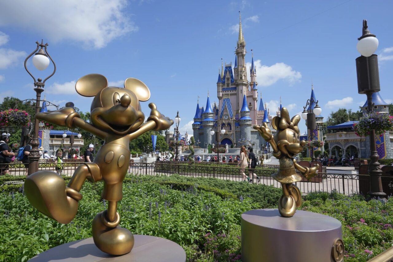 Walt-Disney-World-Magic-Kingdom-1-1280x853.jpg