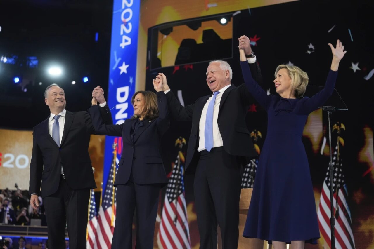 Kamala-Harris-Doug-Emhoff-Tim-Walz-Gwen-Walz-1280x853.jpg