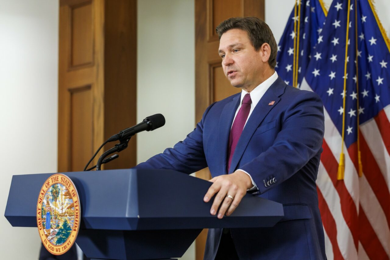 FLAPOL030425CH028