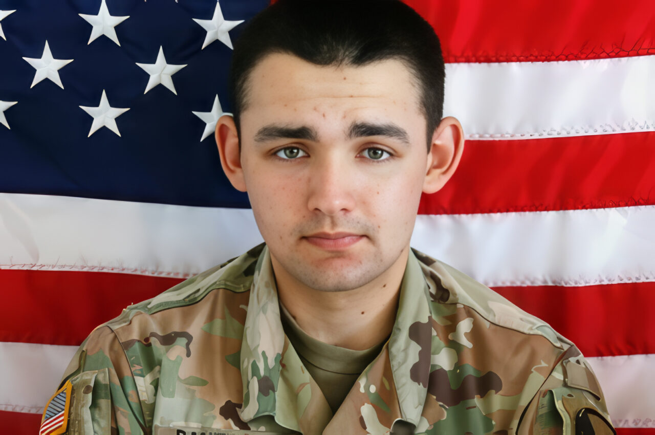 Army-Specialist-Nicholas-Panipinto-copy-1280x850.jpg