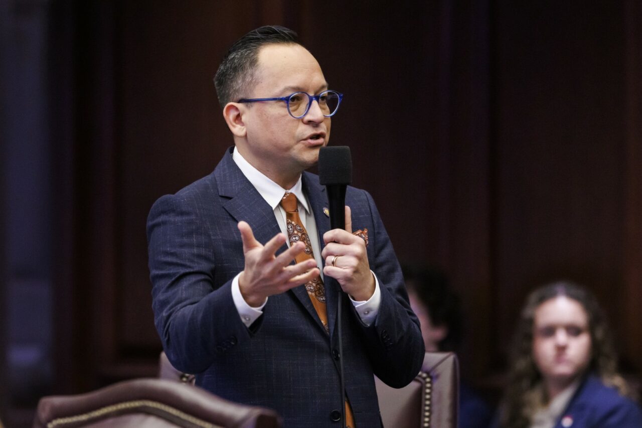 FLAPOL050225CH043