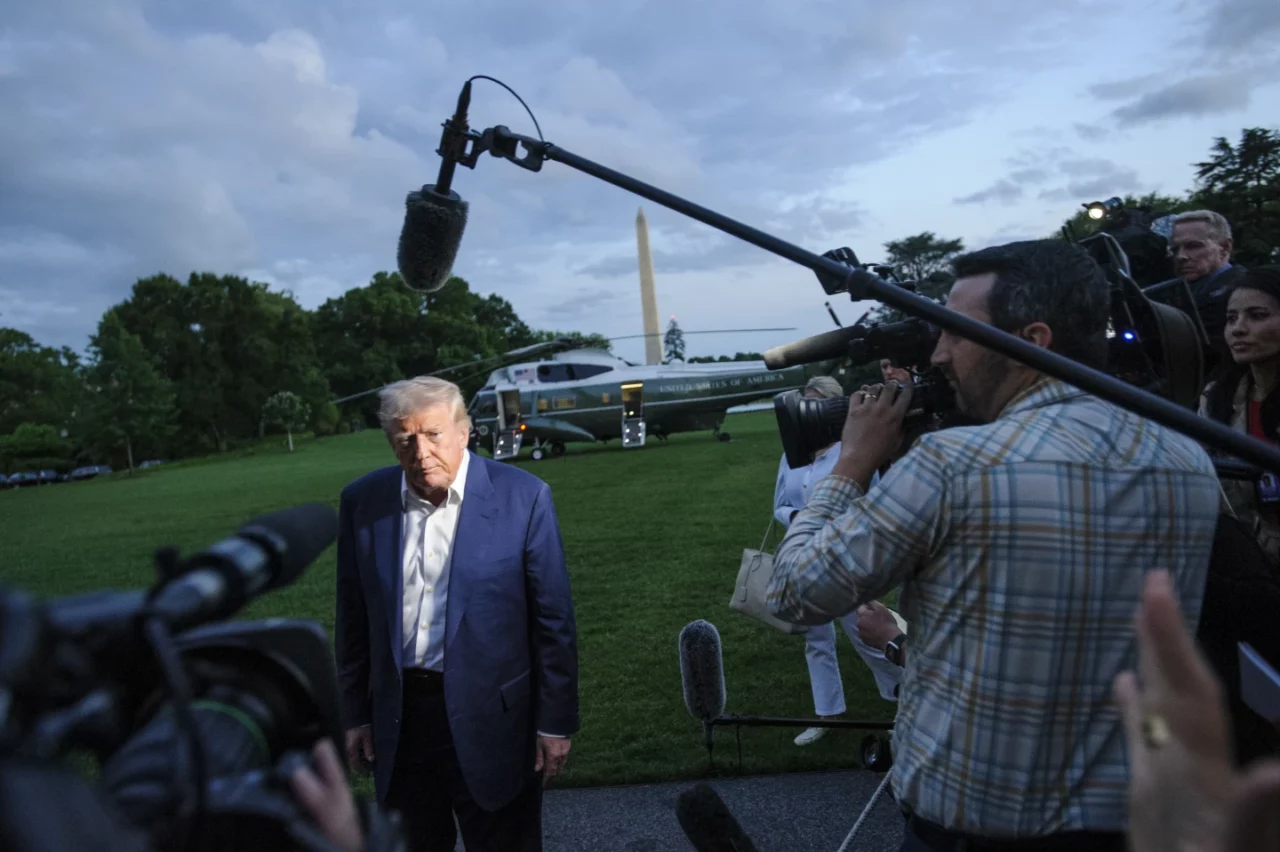 Trump SOuth Lawn